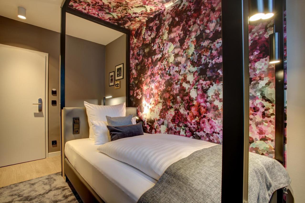 Vienna House Easy By Wyndham Hamburg City Bagian luar foto