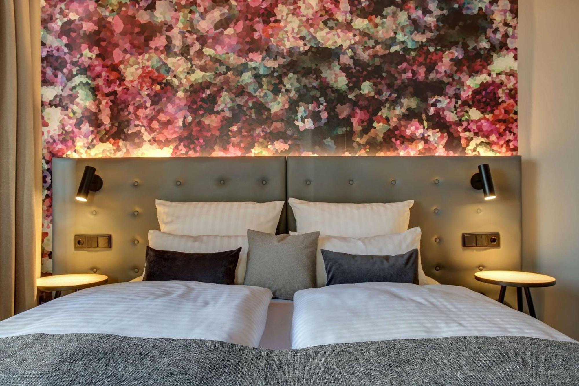 Vienna House Easy By Wyndham Hamburg City Bagian luar foto