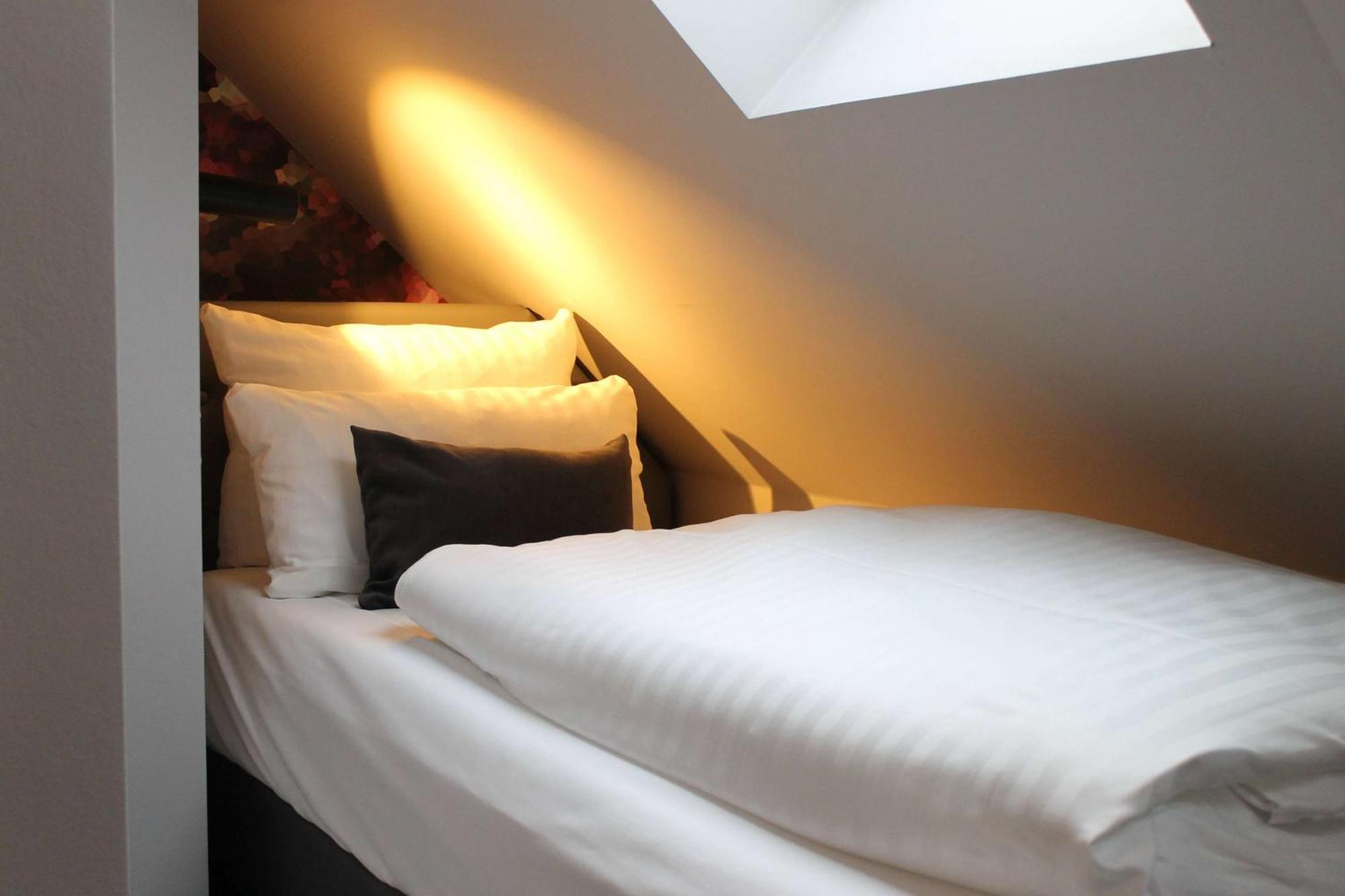 Vienna House Easy By Wyndham Hamburg City Bagian luar foto