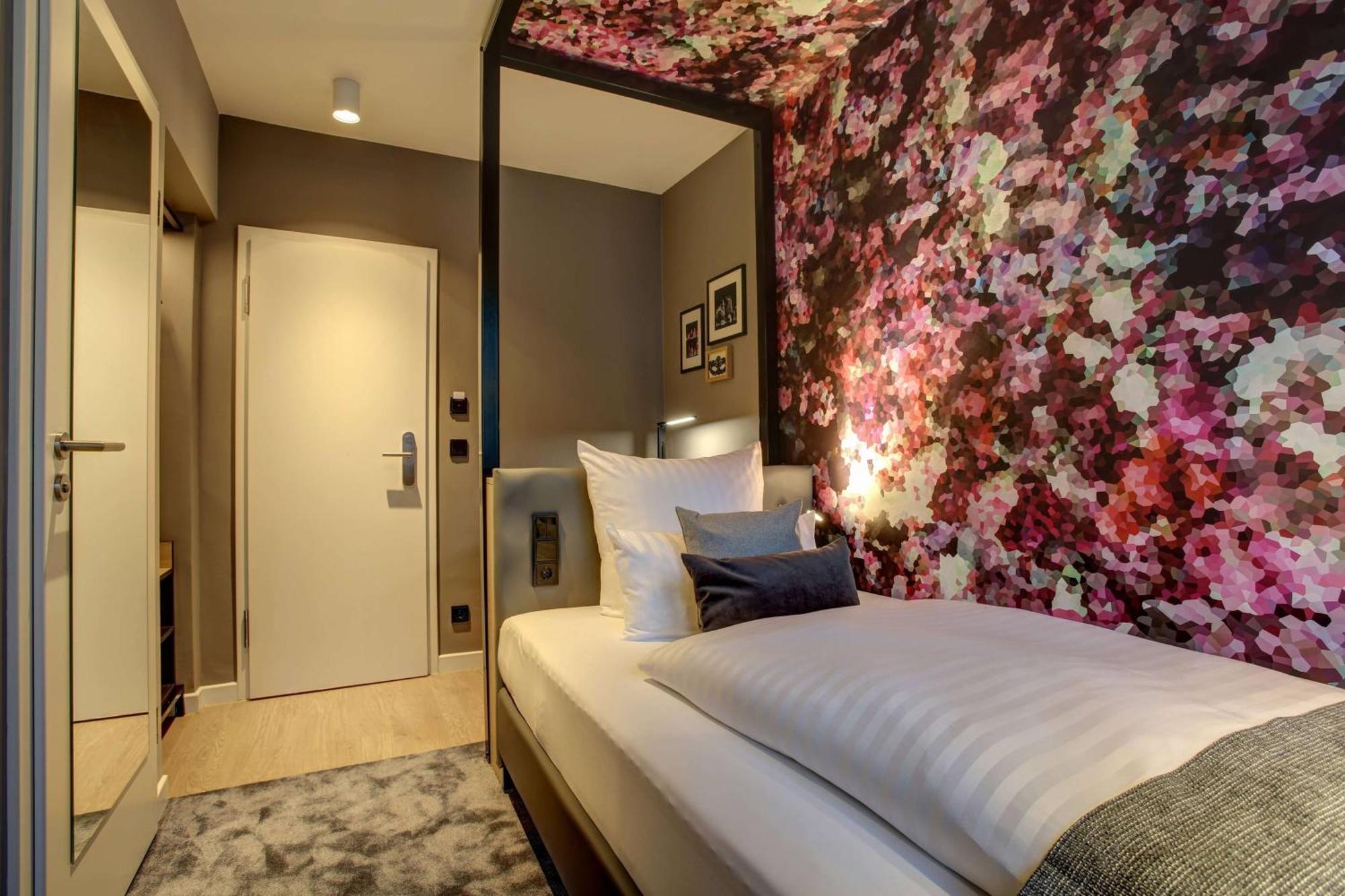 Vienna House Easy By Wyndham Hamburg City Bagian luar foto