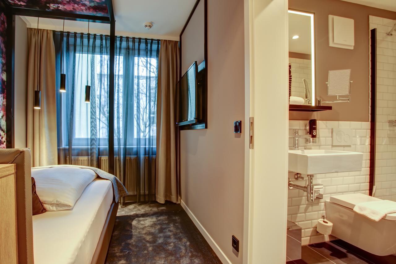 Vienna House Easy By Wyndham Hamburg City Bagian luar foto