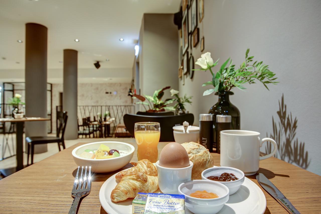 Vienna House Easy By Wyndham Hamburg City Bagian luar foto